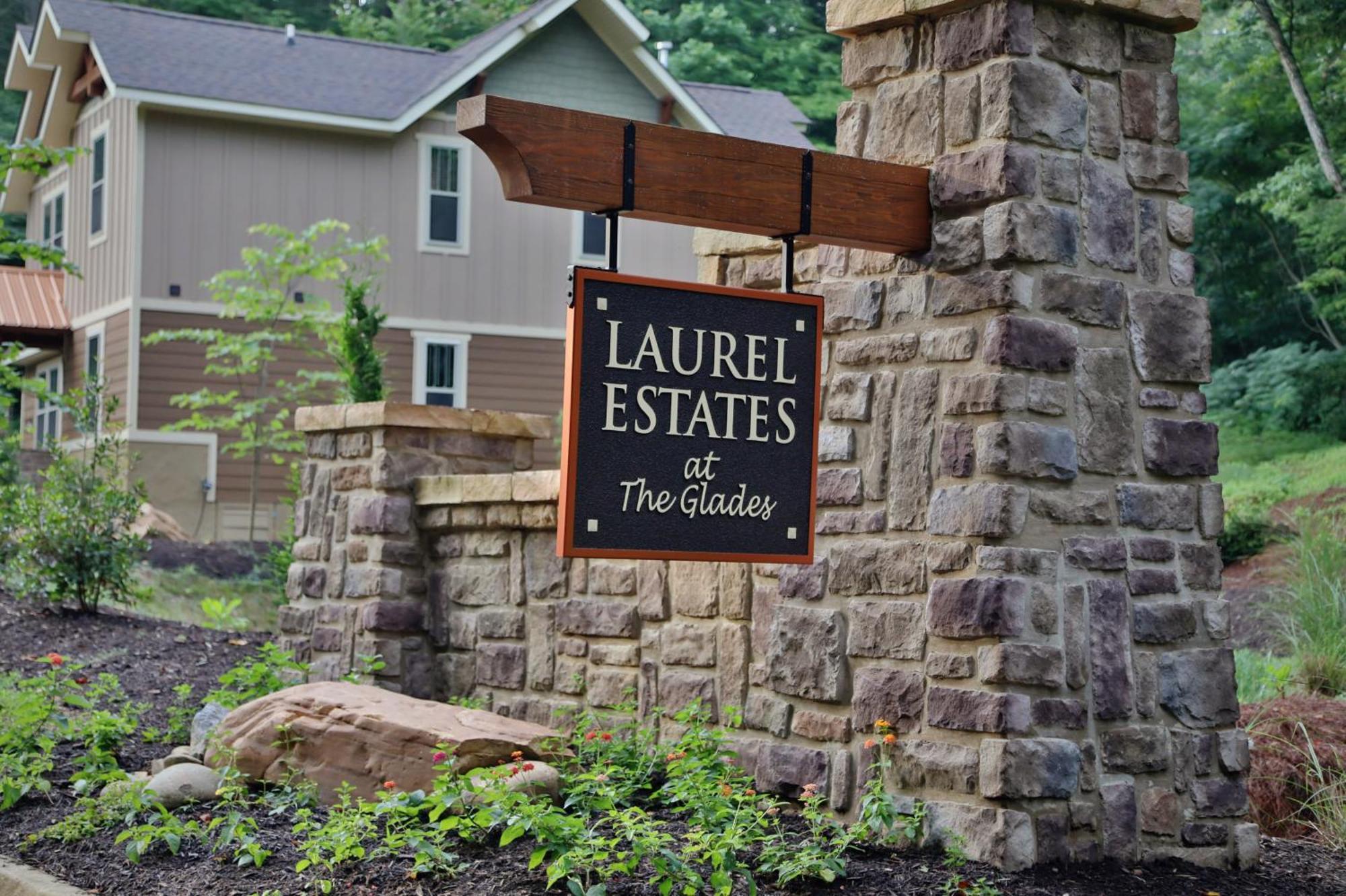 Splash Mountain Lodge By Eden Crest Gatlinburg Exterior photo